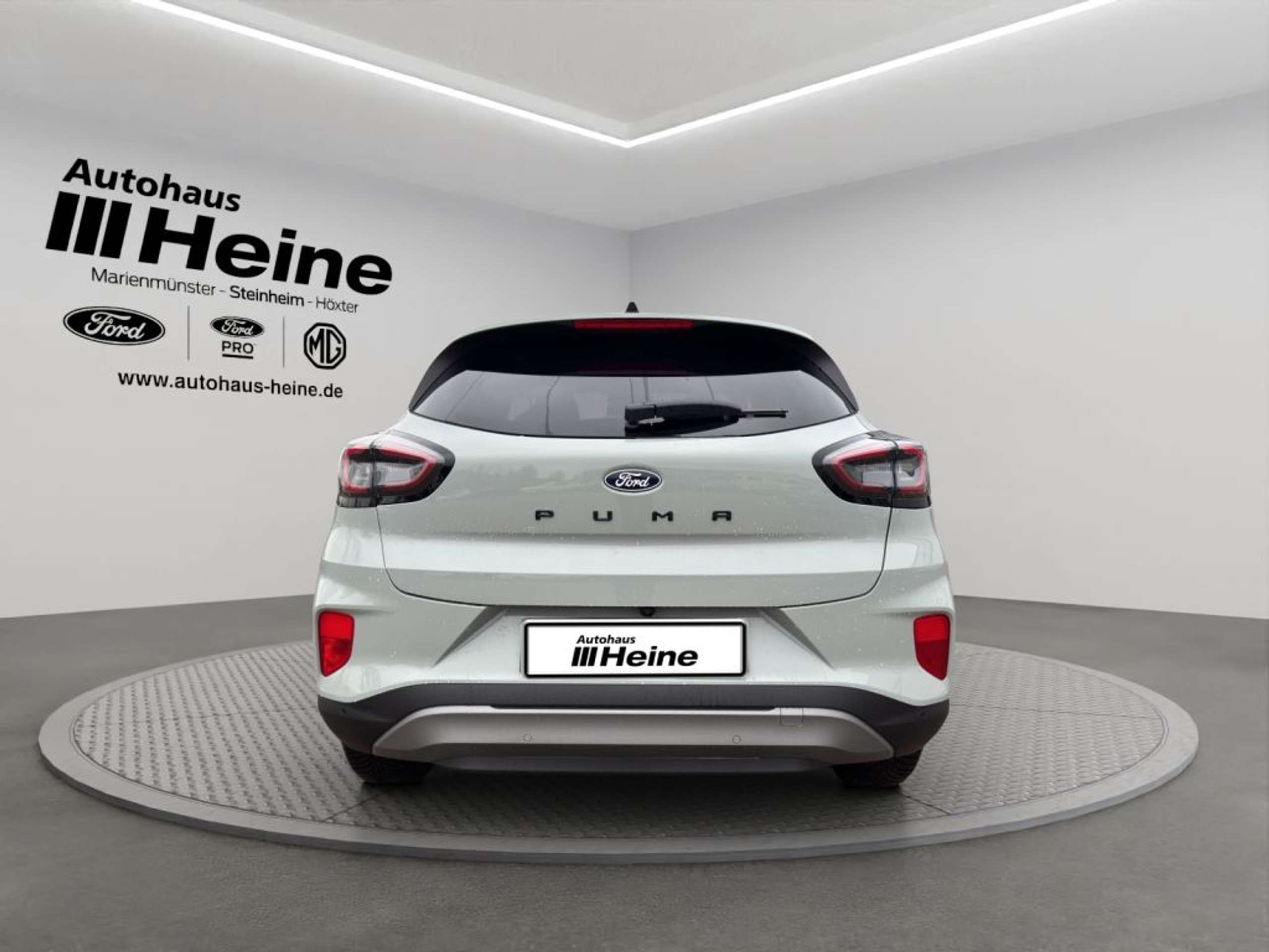 Fahrzeugabbildung Ford Puma TITANIUM 1.0 Ltr. Hybrid 125 PS *NAVI*RFK* - mit KI generiert/bearbeitet