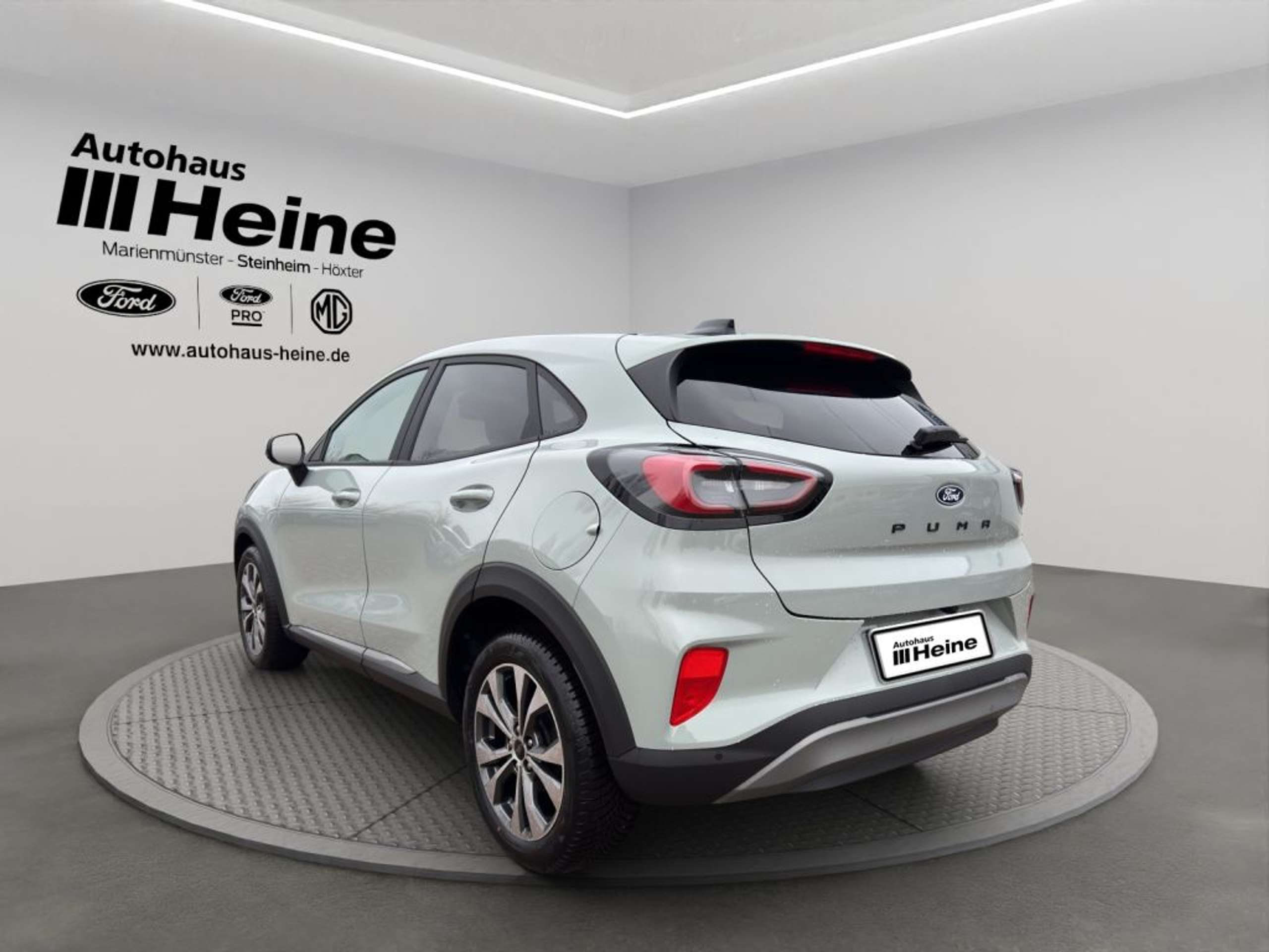 Fahrzeugabbildung Ford Puma TITANIUM 1.0 Ltr. Hybrid 125 PS *NAVI*RFK* - mit KI generiert/bearbeitet