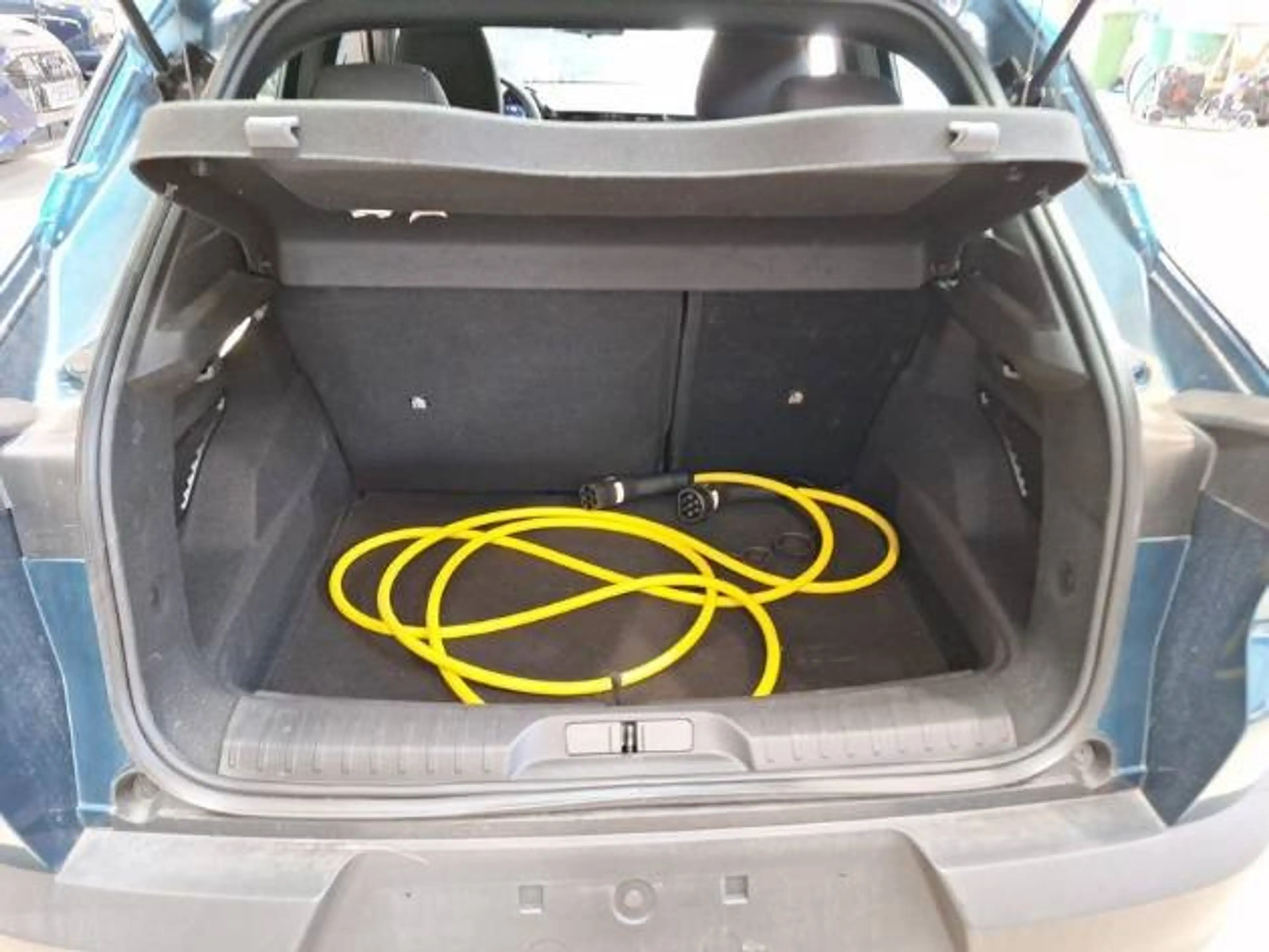 Alfa Romeo Junior Elettrica 54 kWh ACC/LED/PDC/Carplay — photo 10
