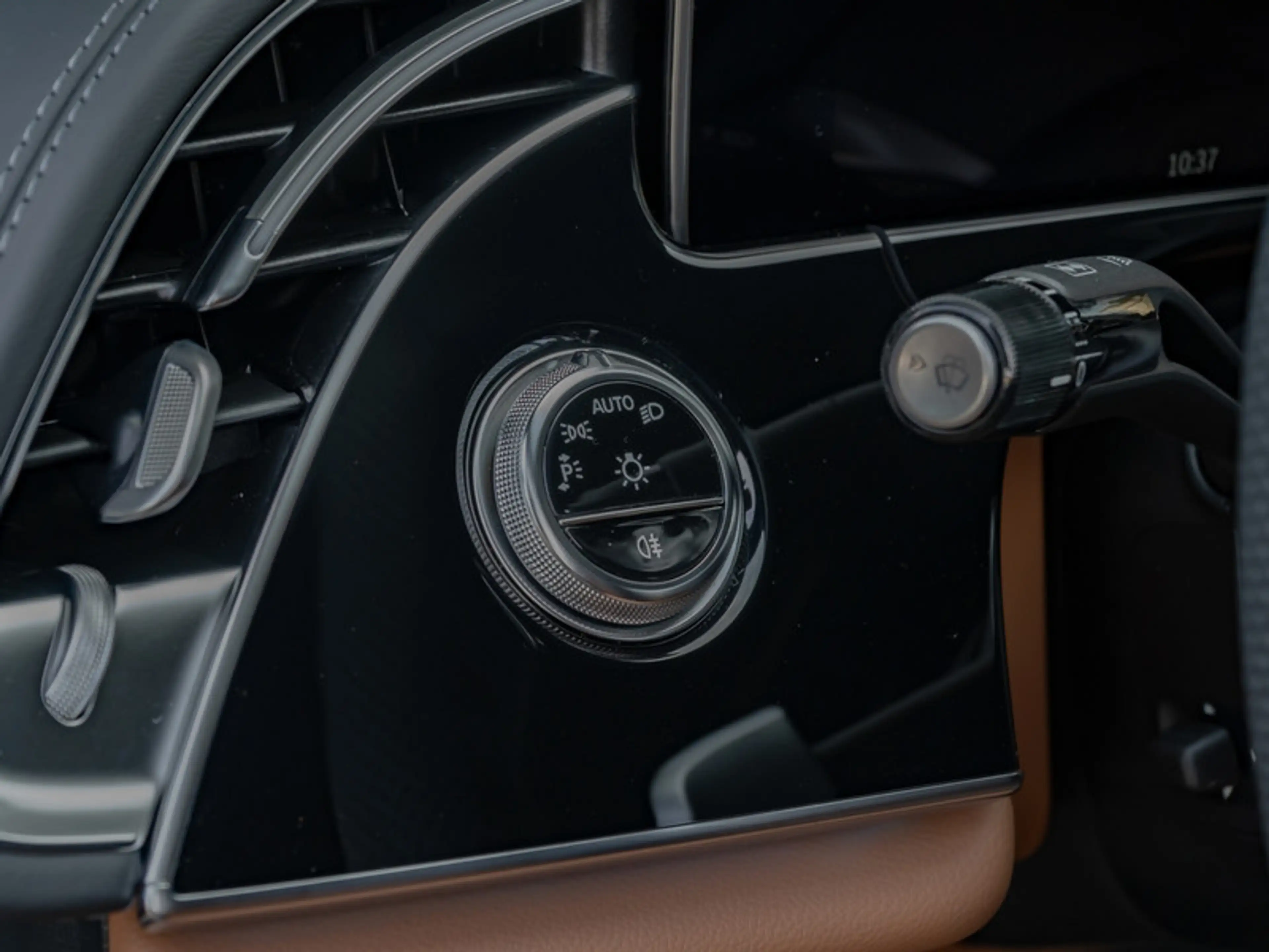 Mercedes-Benz E 200 AMG-Sport/Super/DIGITAL/Pano/Burm/Night/20 — photo 14