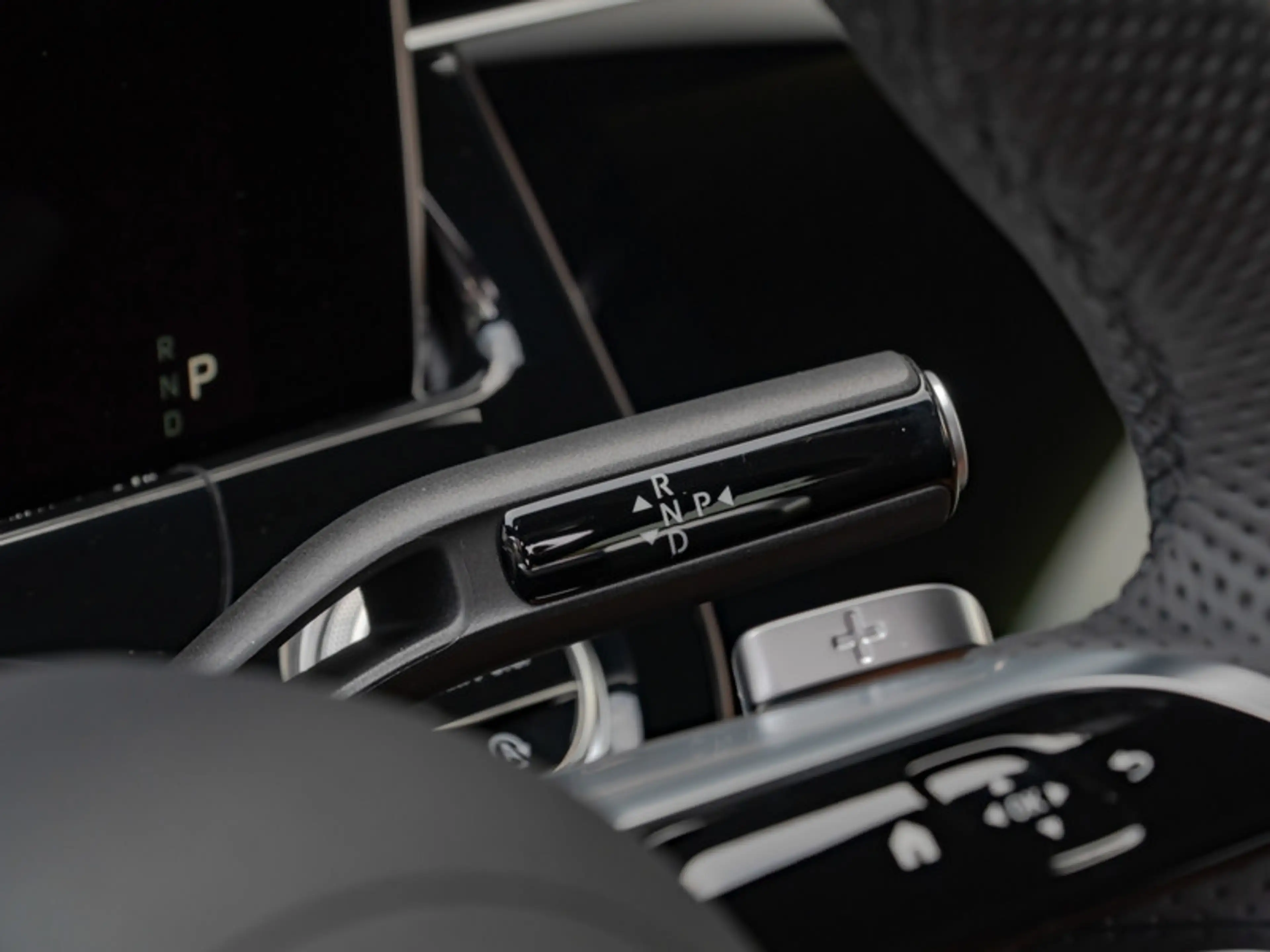 Mercedes-Benz E 200 AMG-Sport/Super/DIGITAL/Pano/Burm/Night/20 — photo 15