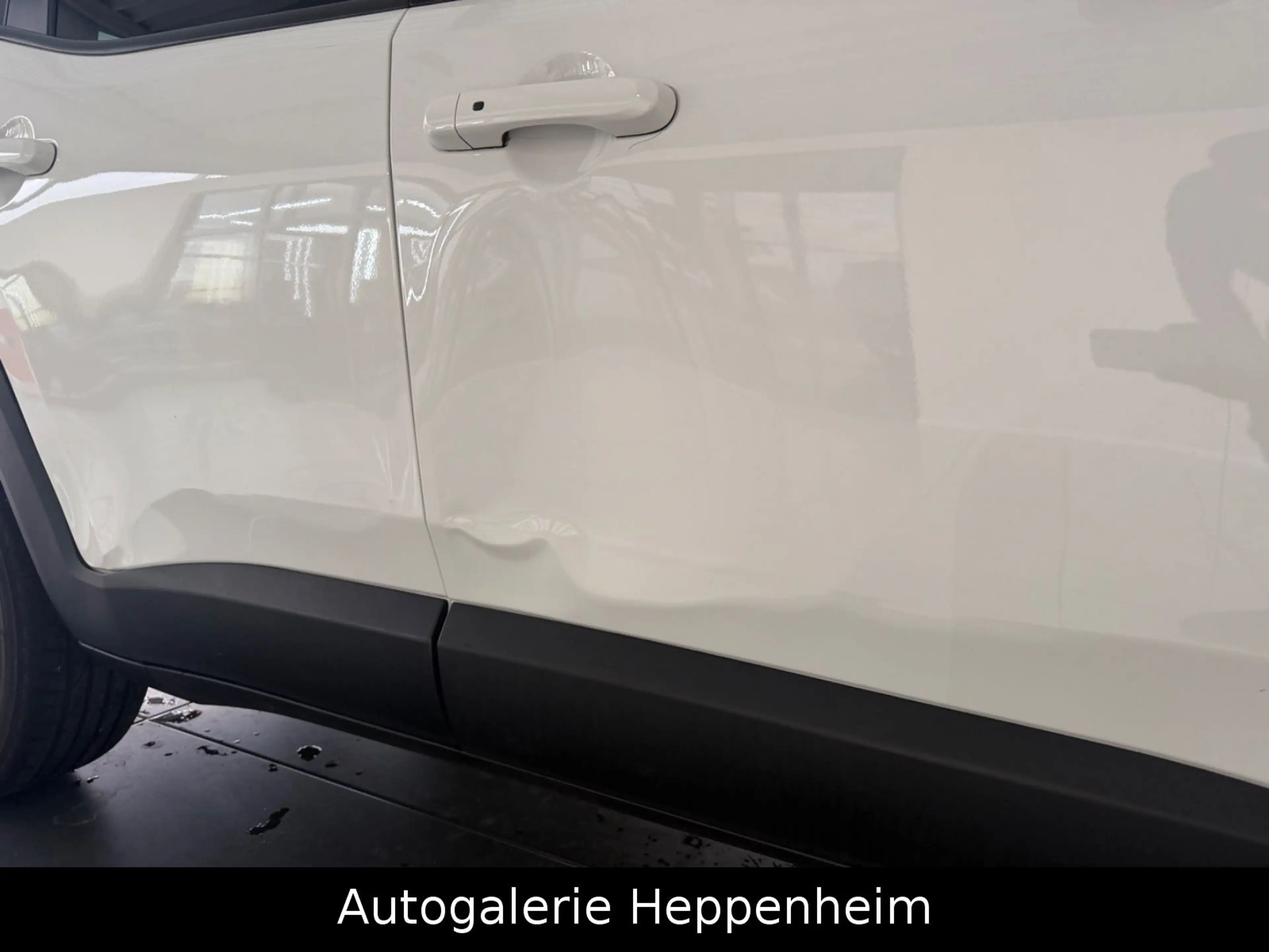 Jeep Renegade Longitude Mild-Hybrid FWD — photo 5