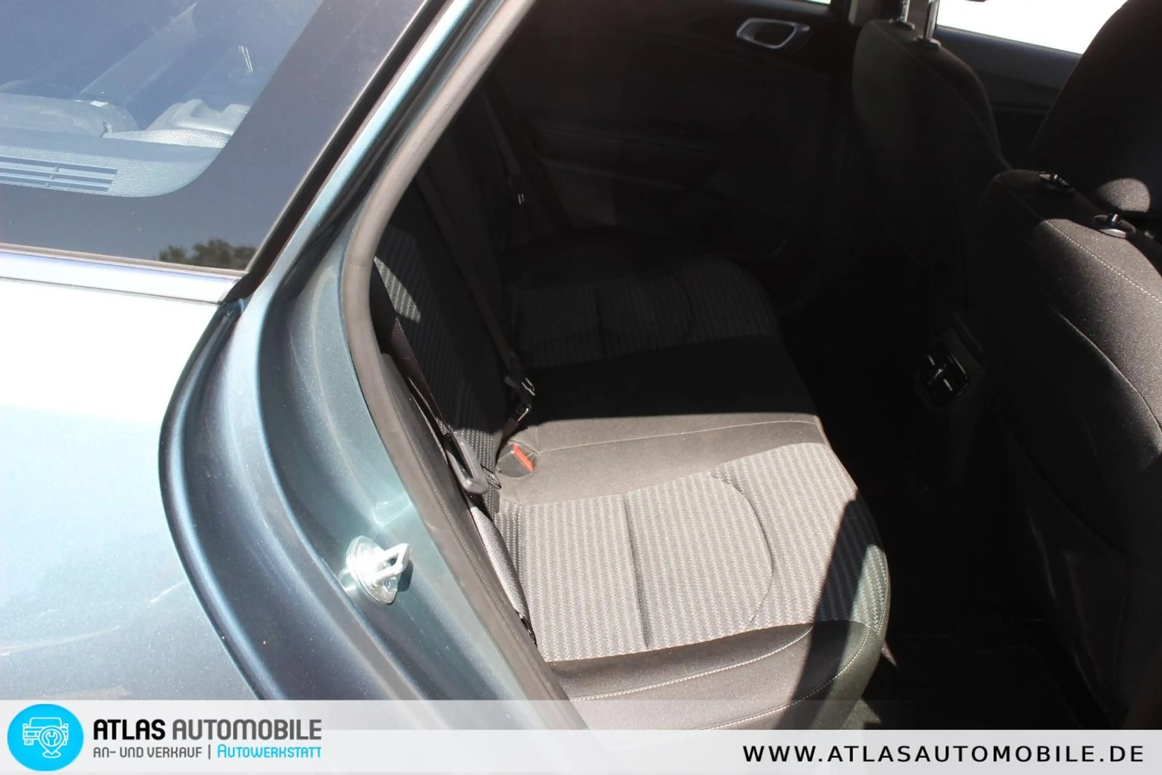 Kia Ceed / cee'd Ceed Sportswagon Vision 1.6 CRDi MHEV 100kW DCT — photo 10