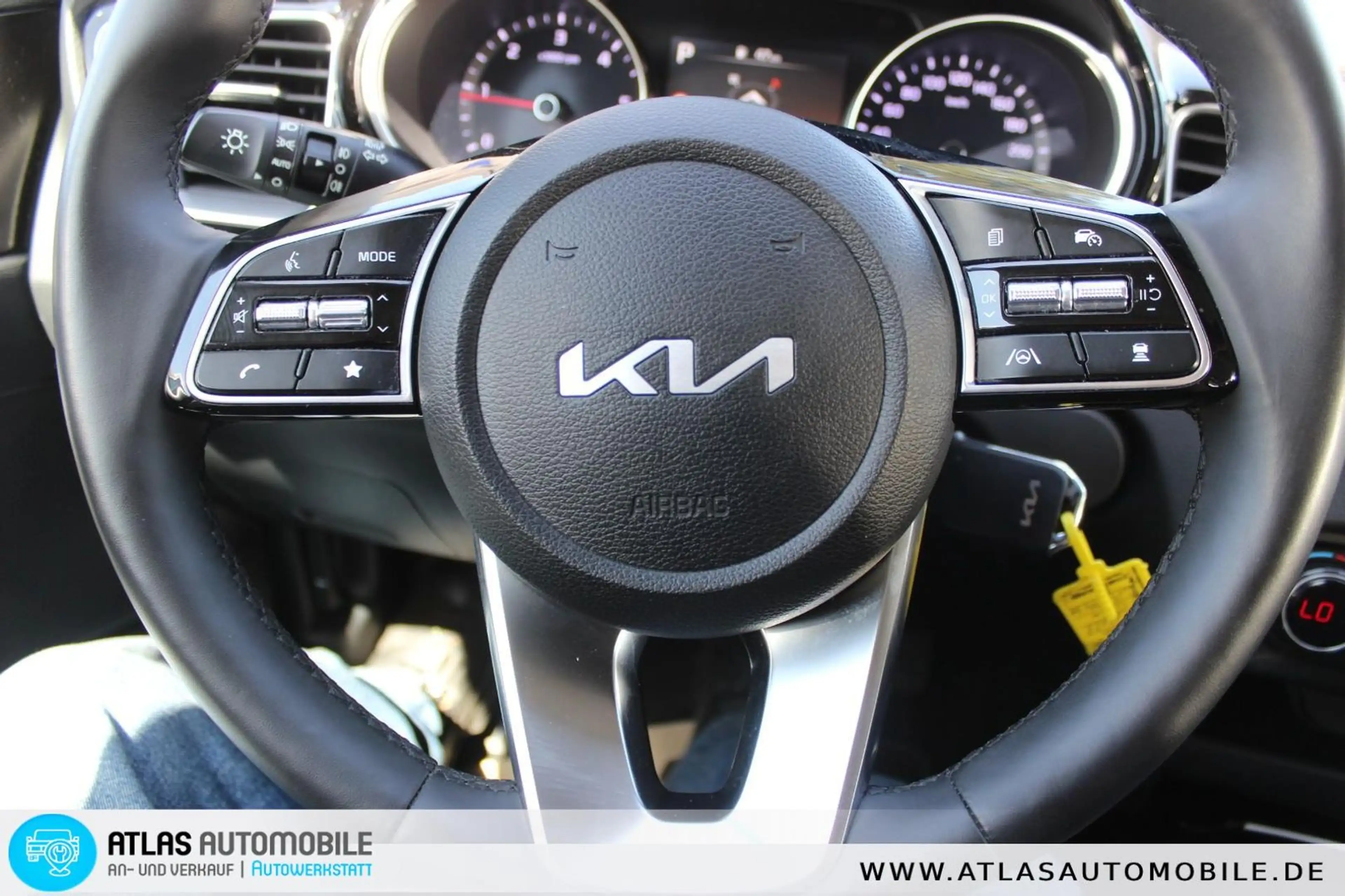 Kia Ceed / cee'd Ceed Sportswagon Vision 1.6 CRDi MHEV 100kW DCT — photo 5