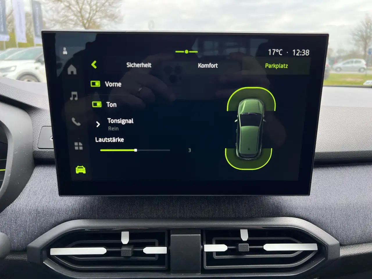 Dacia Sandero Neues Modell TCe 100 Journey Drivingp. / Winterp. 21