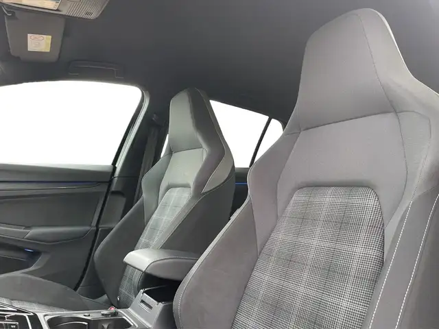 Volkswagen Golf view 15