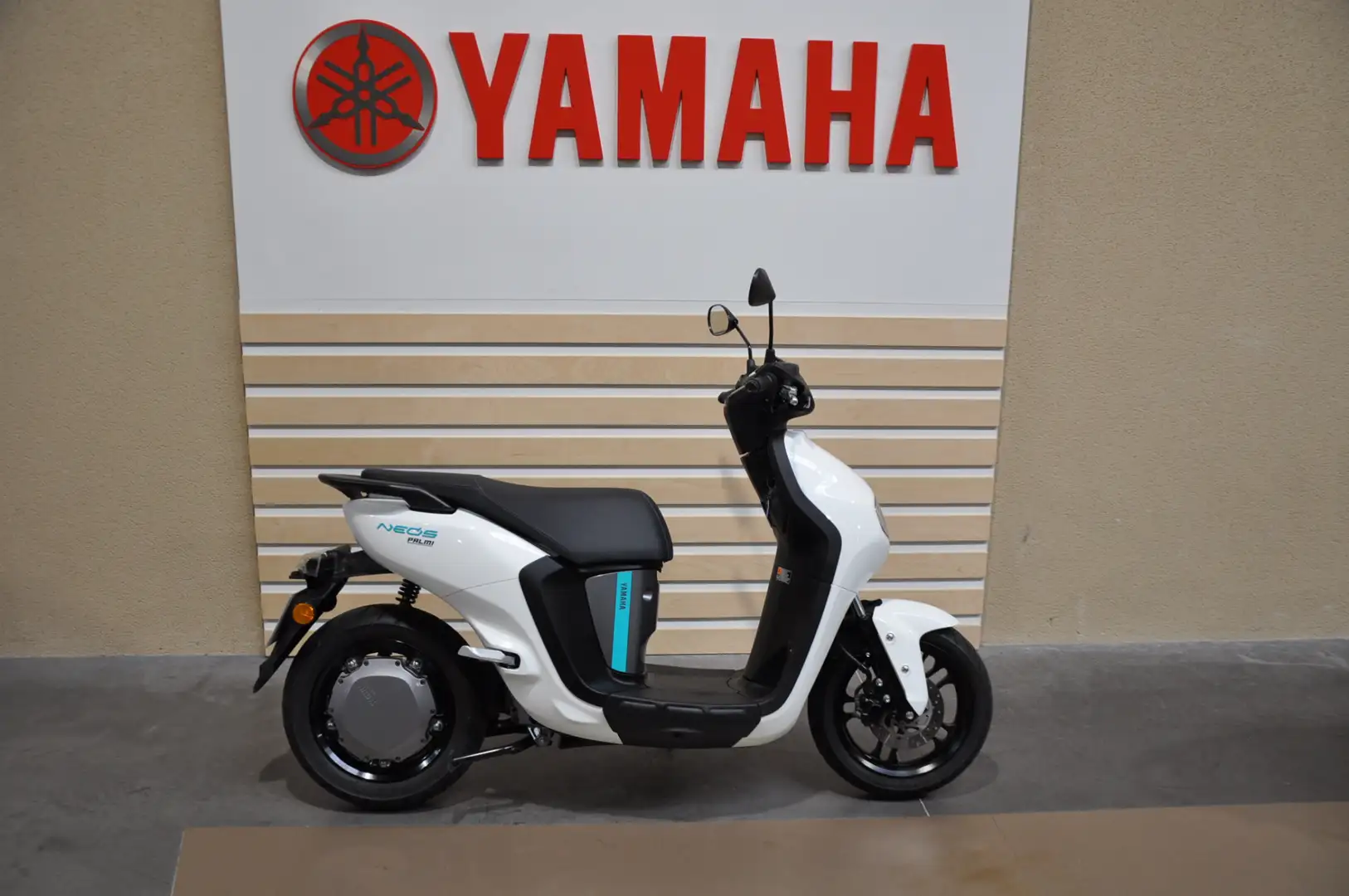 Yamaha NEOs 50 Blanco - 1