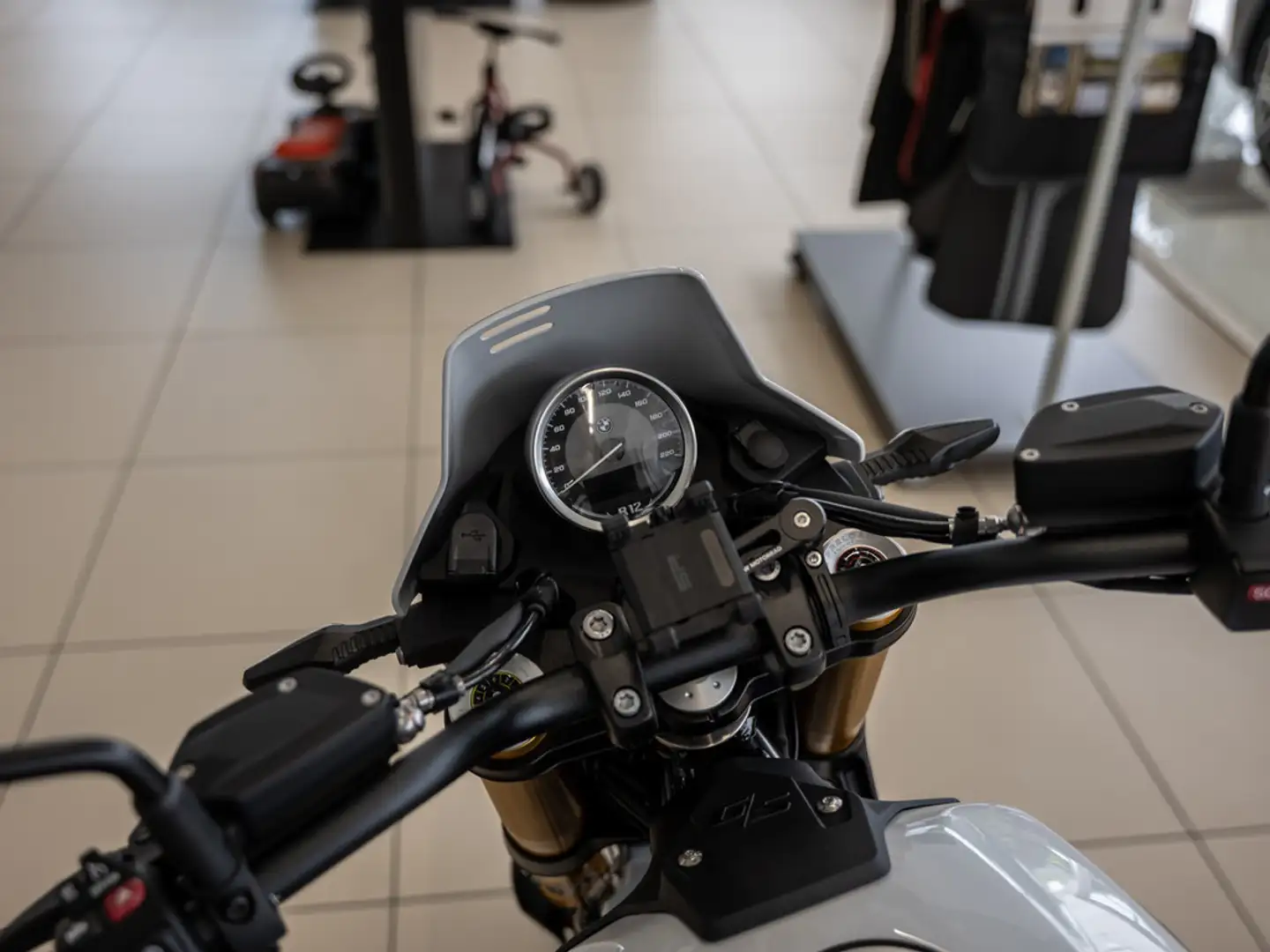 BMW R 12 G/S KOMFORT-P. GRIFFHEIZUNG BT Weiß - 2