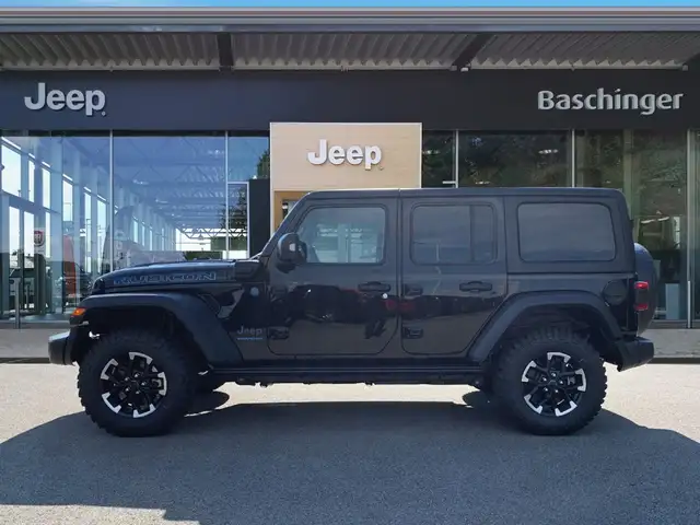 Jeep Wrangler view 5