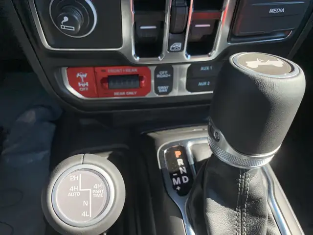 Jeep Wrangler Rubicon PHEV 380 PS 4xe Ansicht 15