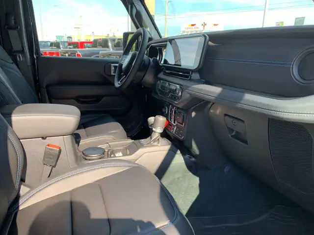 Jeep Wrangler Rubicon PHEV 380 PS 4xe Ansicht 6