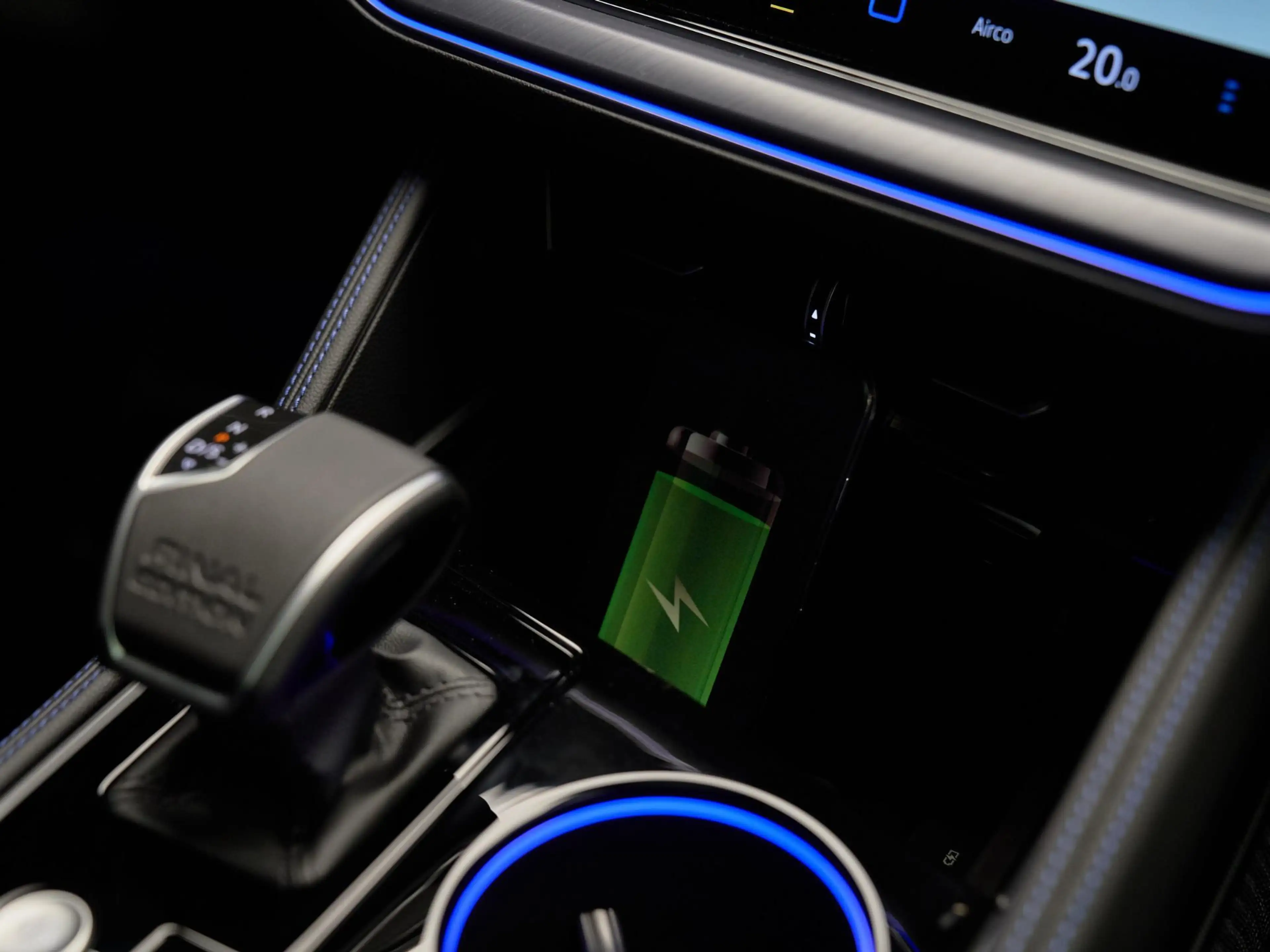 Volkswagen Touareg R V6 eHybrid 4Motion Final Edition , pano, tr.haak — photo 18