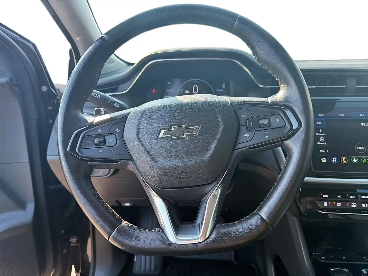 Chevrolet Bolt снимка Chevrolet Bolt