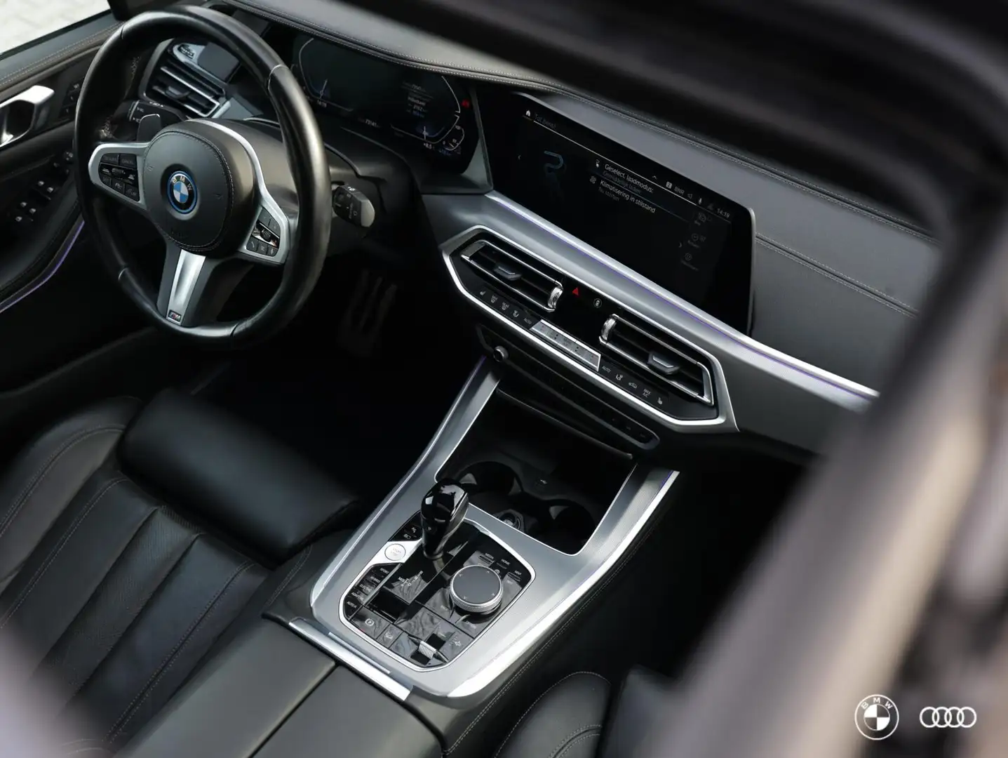 BMW X5 xDr45e M SPORT / PANODAK / ACC / TREKHAAK / HIFI / Zwart - 2