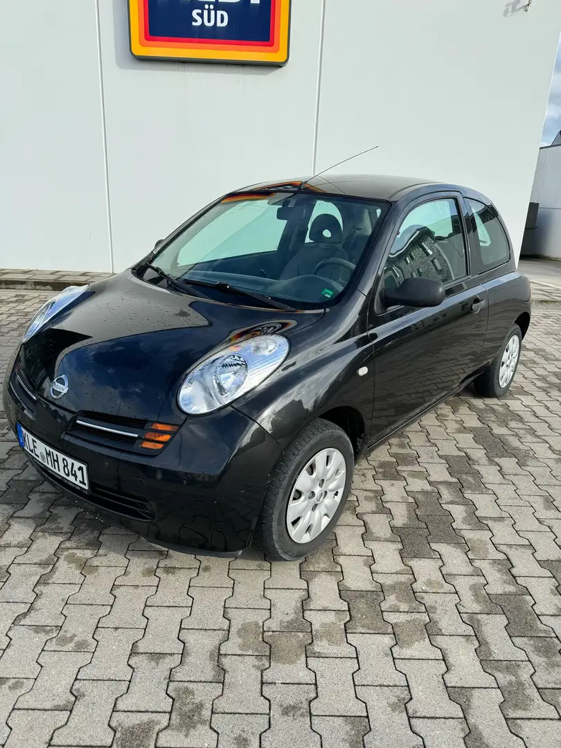 Nissan Micra 1.2 acenta Schwarz - 1