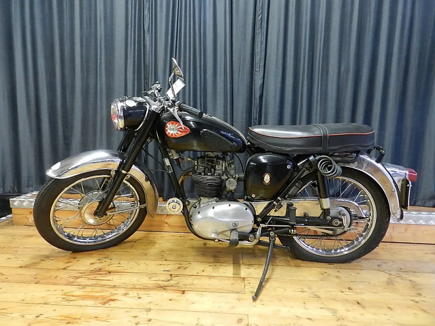 BSA BSA C 15 Negro - 1