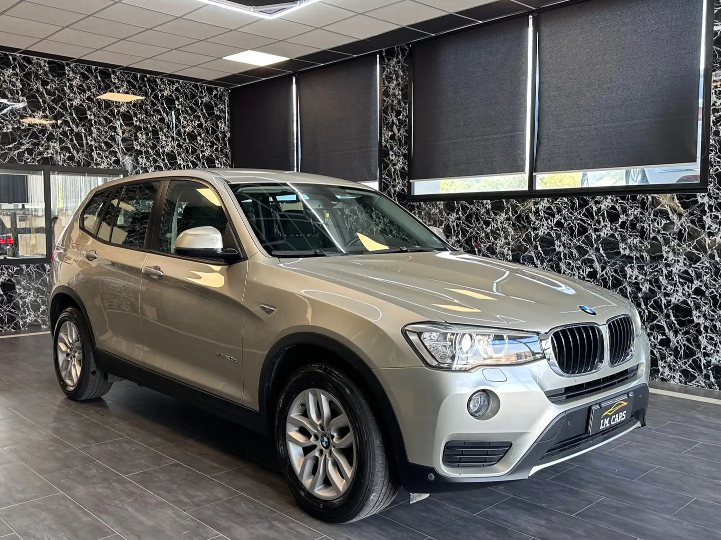 BMW X3 xdrive20d auto Bronze - 1