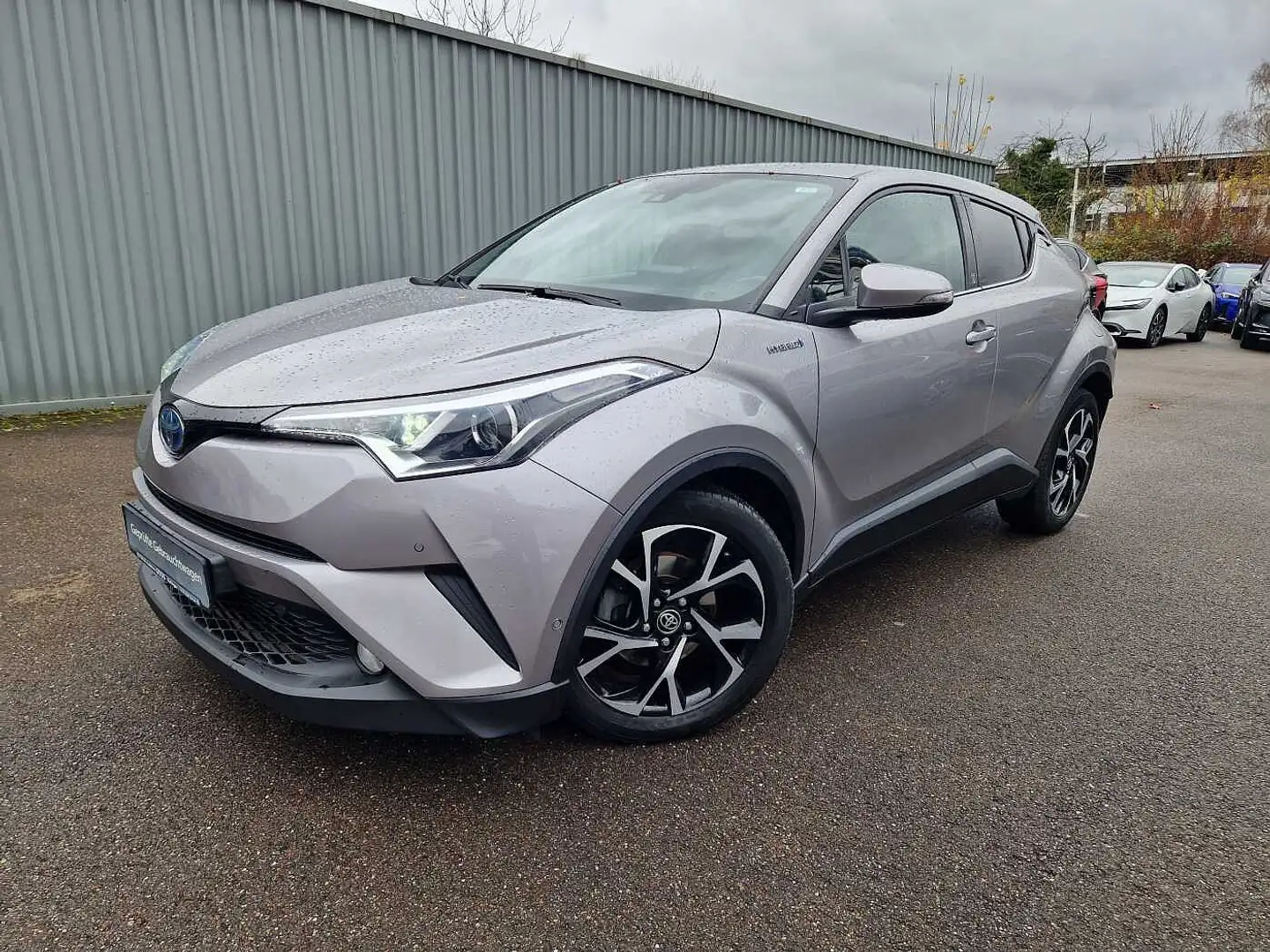 Toyota C-HR Hybrid Team D TWW/DAB/Navi Zilver - 1