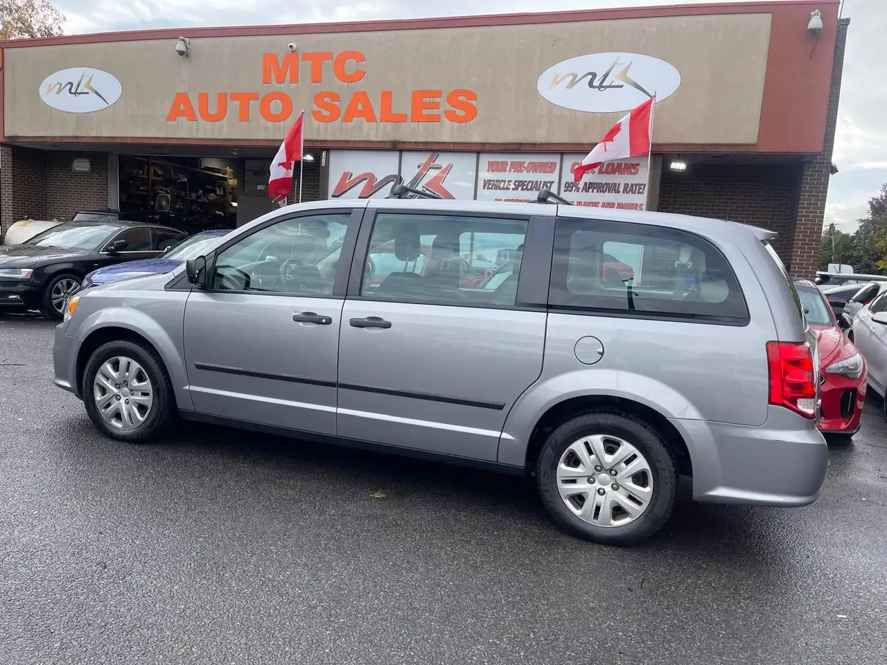 Dodge Grand Caravan снимка Dodge Grand Caravan