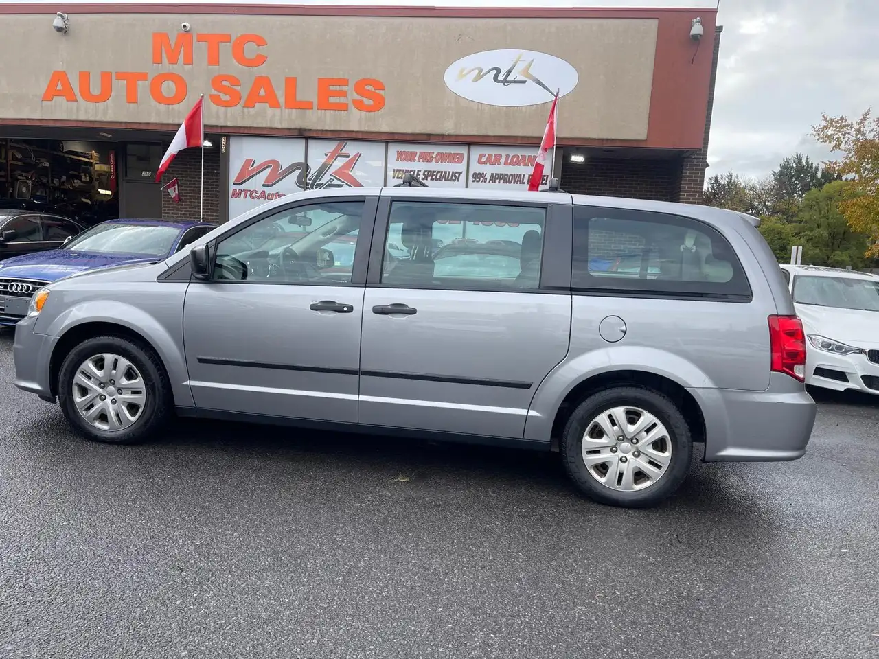 Dodge Grand Caravan снимка Dodge Grand Caravan