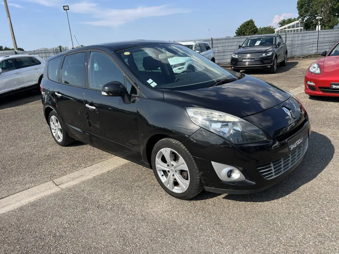 Renault Scenic II (J84) 1.9 dCi 130ch BV6 Clim Régulateur Attelag - 2