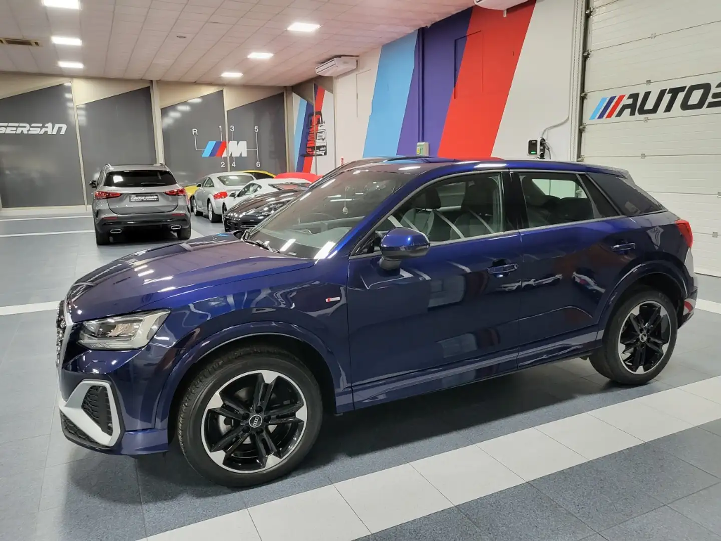 Audi Q2 35 TFSI S line S tronic 110kW Bleu - 2