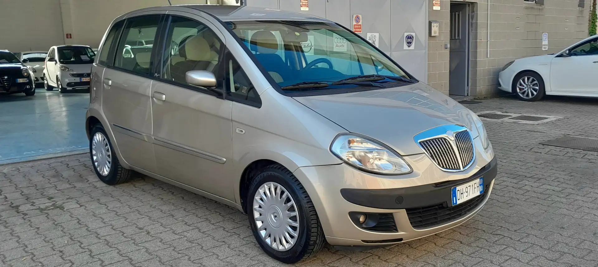 Lancia MUSA 1.4 16v Oro Oro - 1