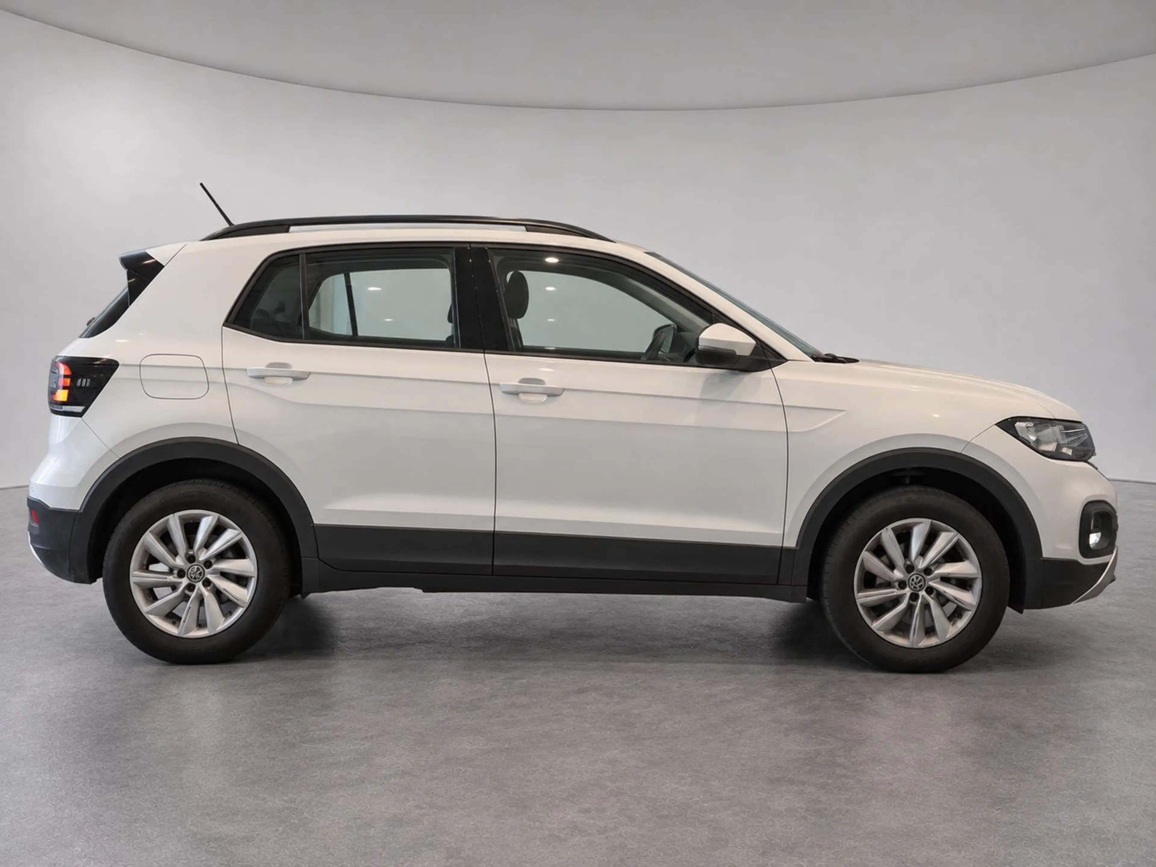Volkswagen T-Cross 1.0 TSI Life Navi+ACC+RearView — photo 15