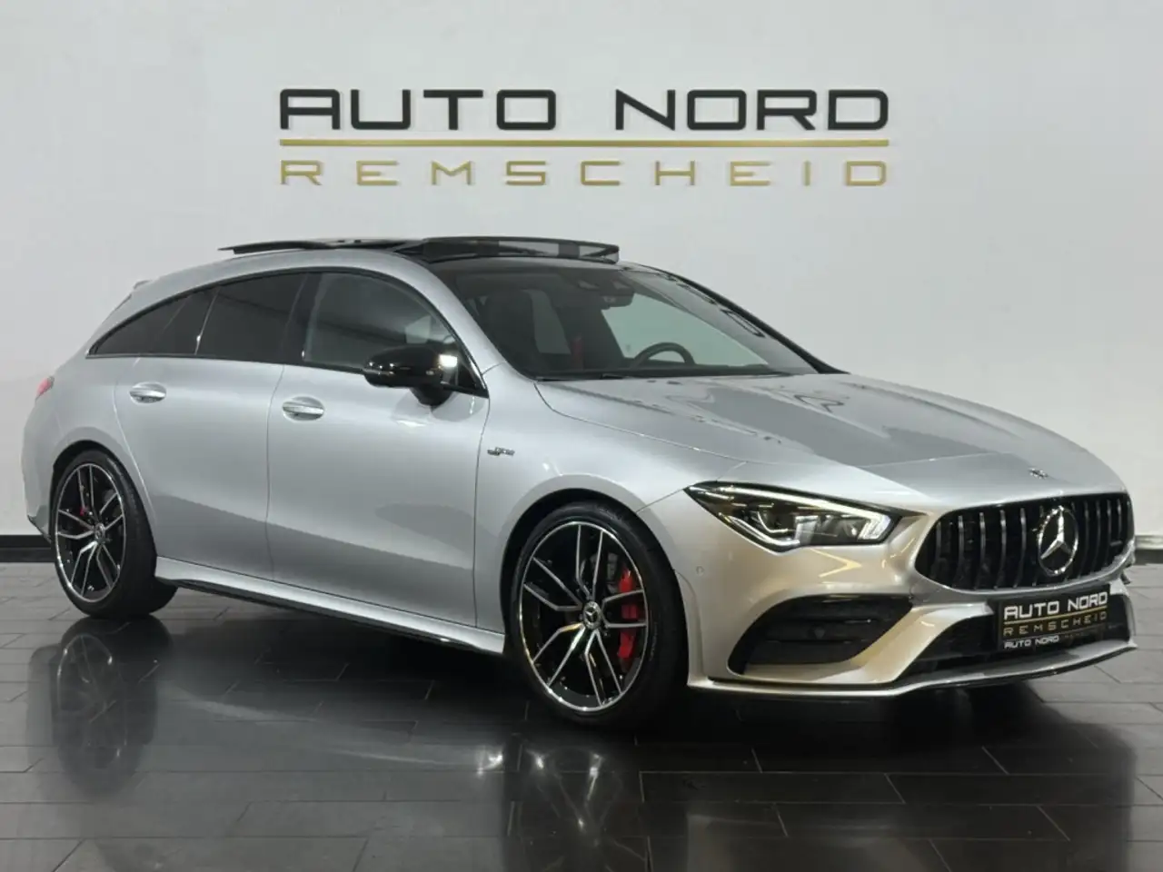 Mercedes-Benz CLA 45 AMG