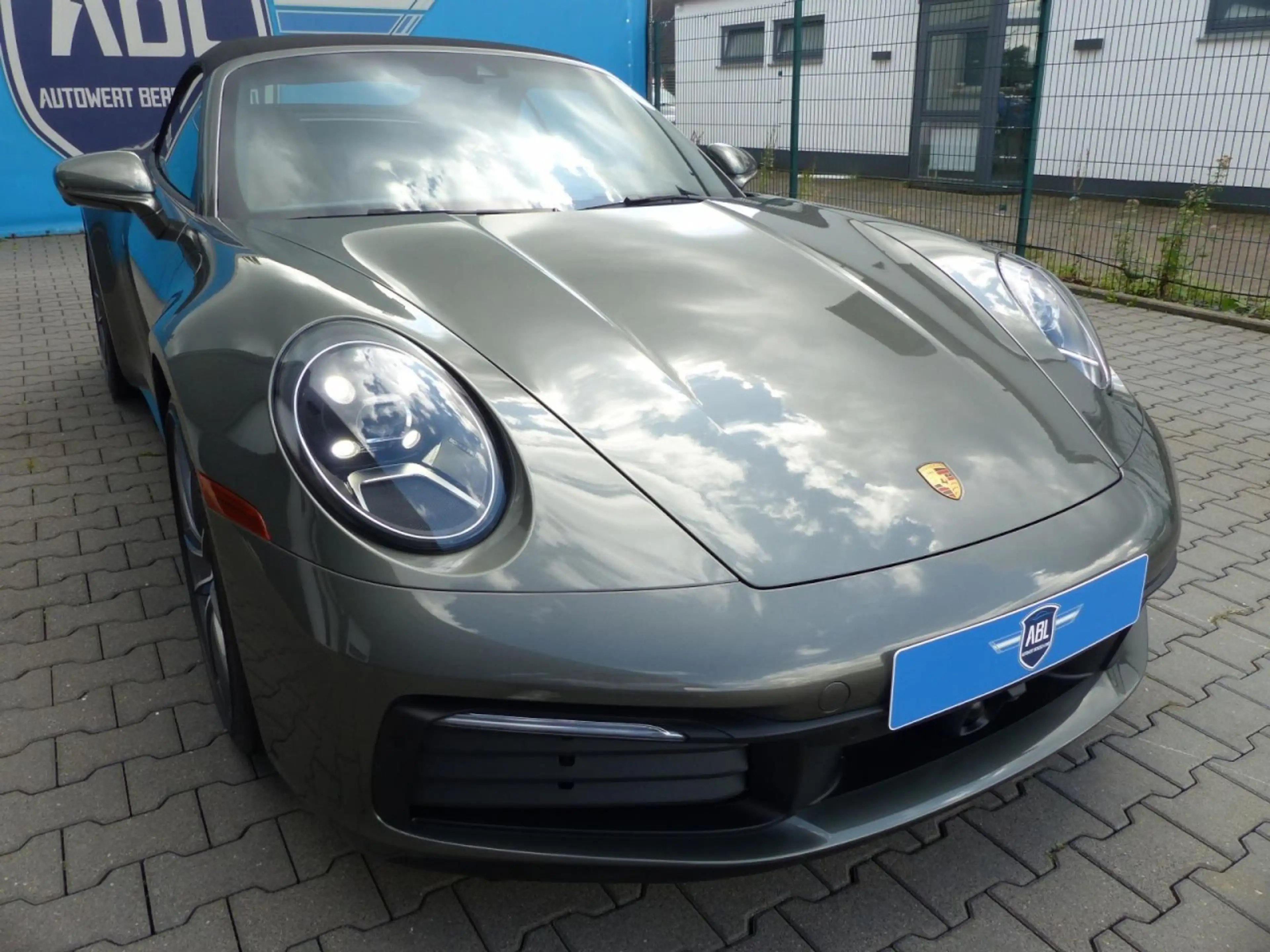 Porsche 911 .CARRERA.CABRIO.APPROVED04.2027.PDC.NAVI.LED.KLIMA — photo 4