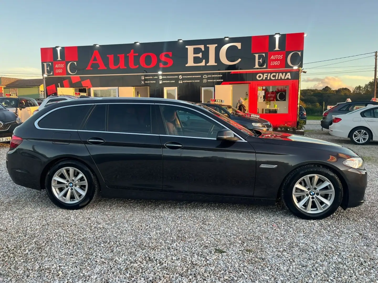 BMW 530 530dA Touring Gris - 2