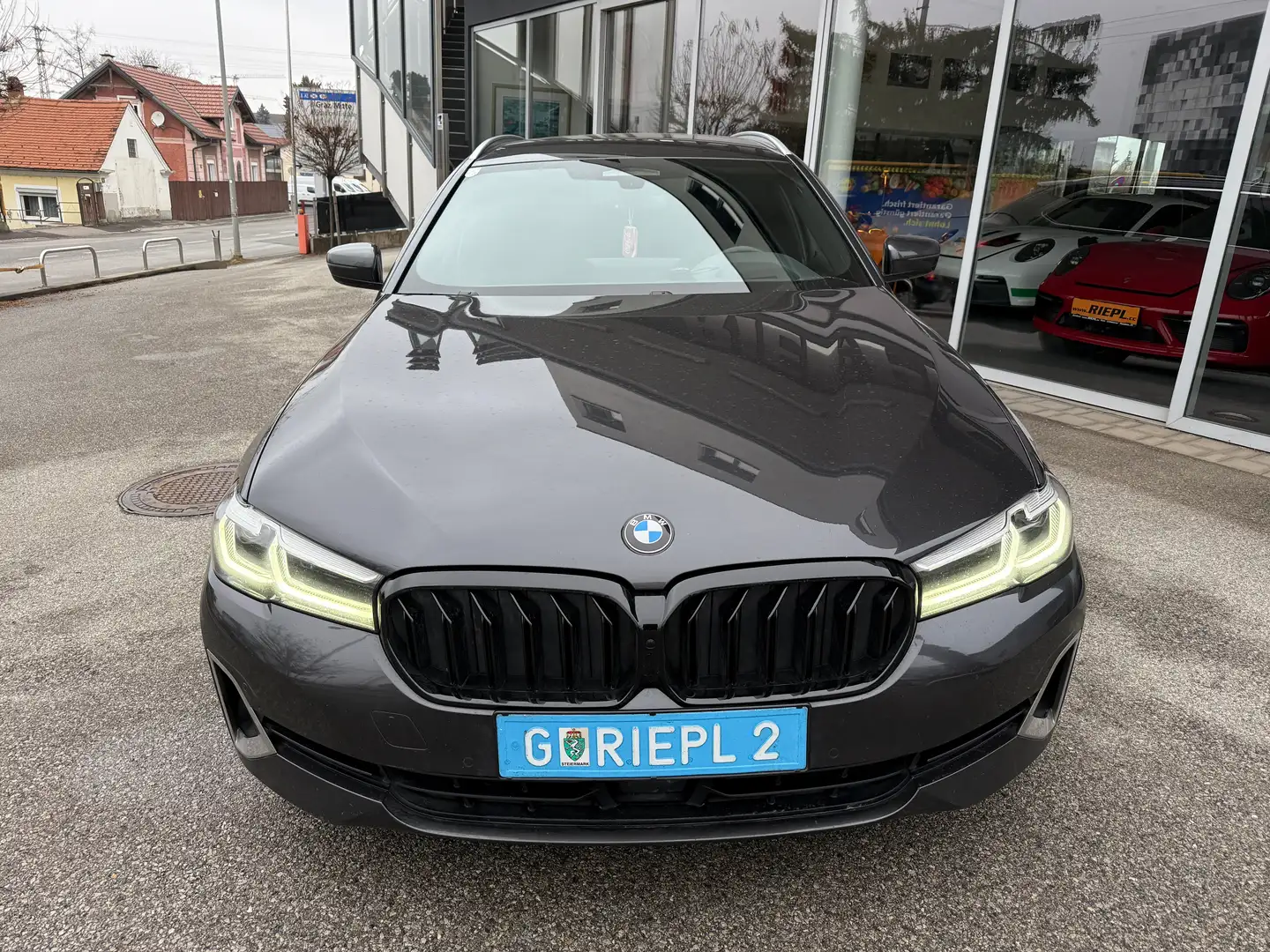 BMW 530 530 xd Voll NP € 98.112.- Ö-1.Besitz Leder Grau - 2