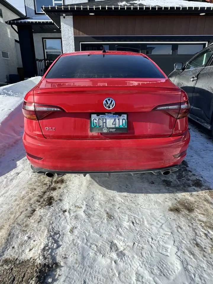 Volkswagen Jetta снимка Volkswagen Jetta