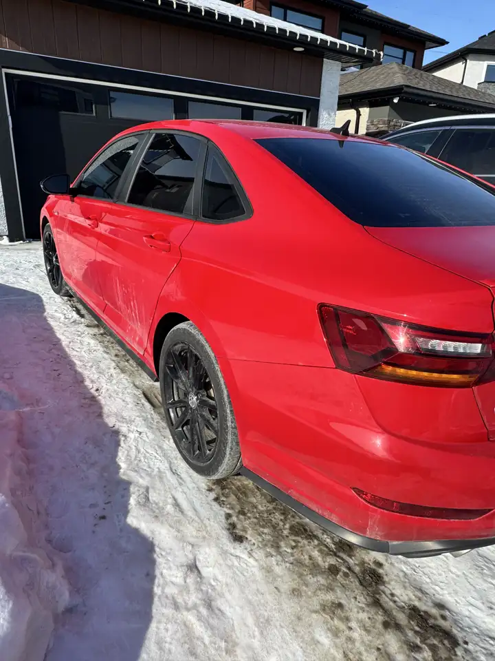 Volkswagen Jetta снимка Volkswagen Jetta