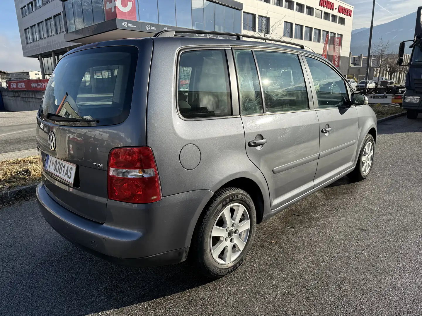 Volkswagen Touran Trendline 1,9 TDI - 2
