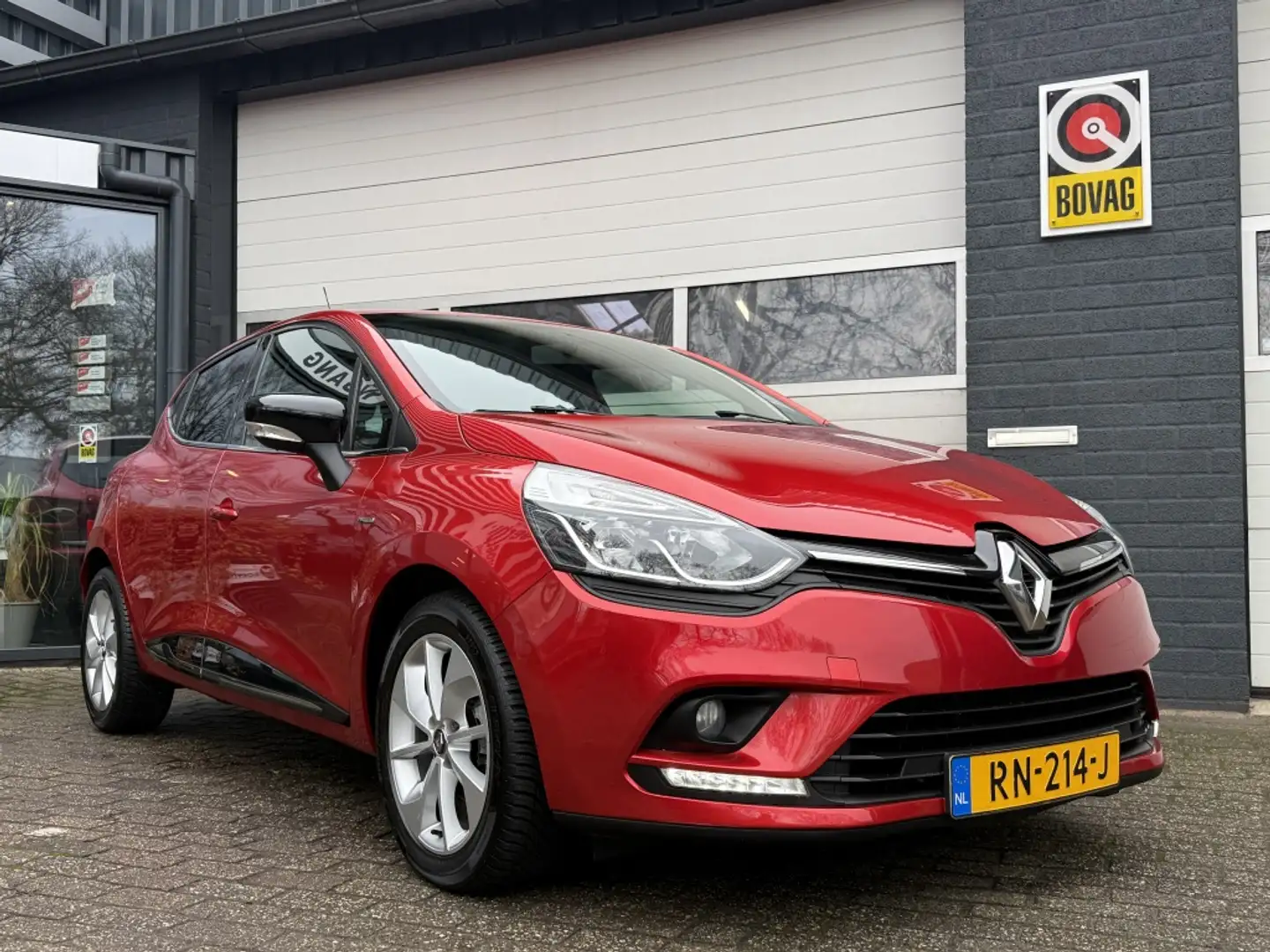 Renault Clio 0.9 TCe Limited Rot - 1