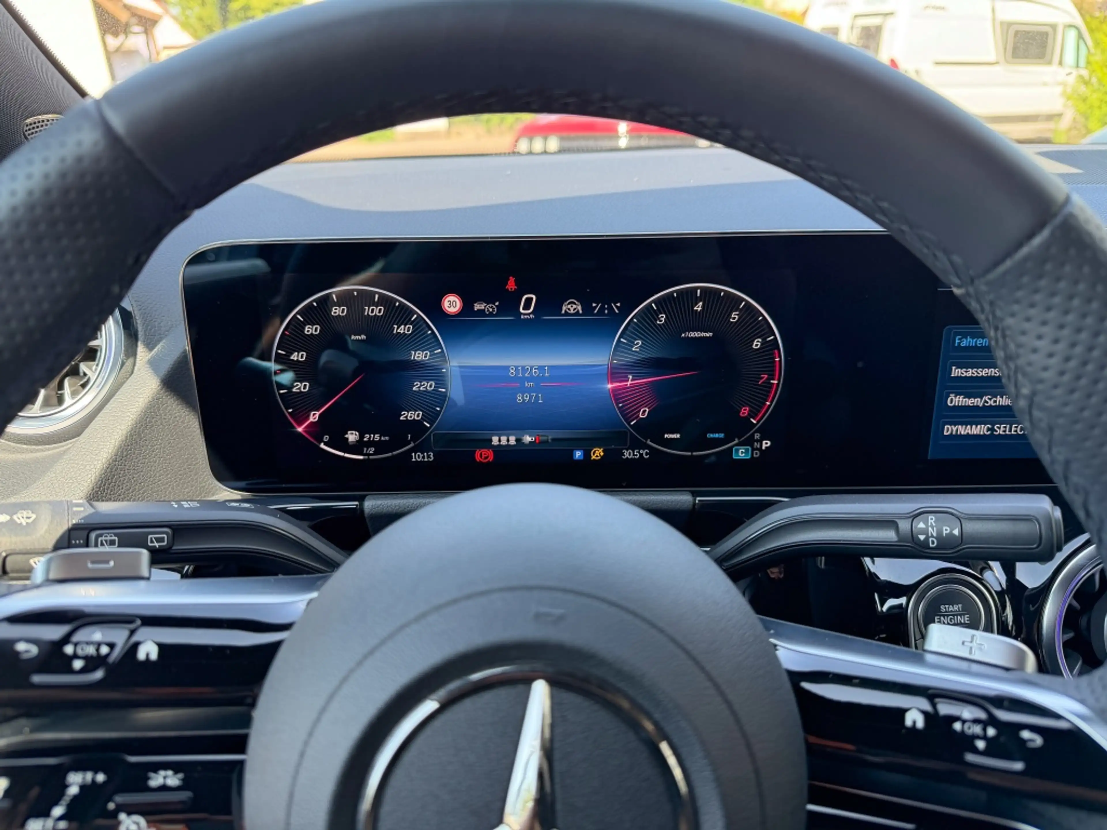 Mercedes-Benz GLA 200 AMG AMG SpzEdi AHK WinterP+M&S Räder 19" — photo 9