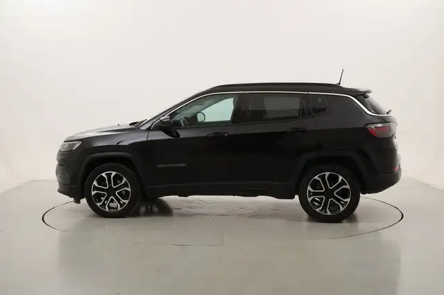 Jeep Compass view 2