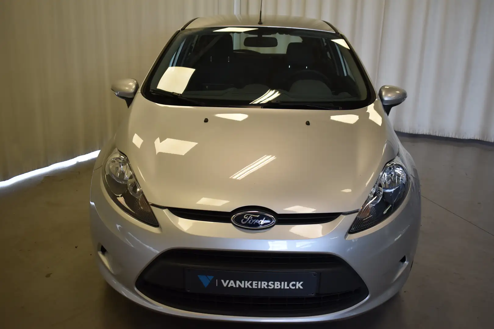 Ford Fiesta Fiesta 1.25 Trend Zilver - 2