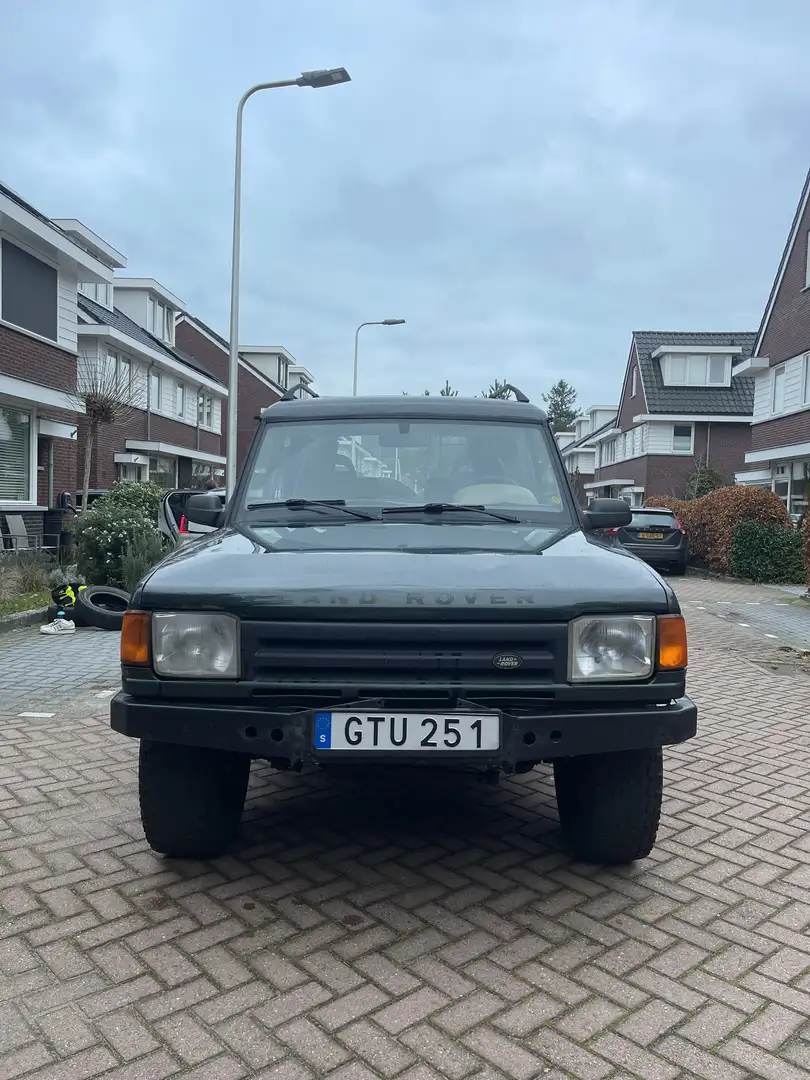 Land Rover Discovery V8i - 2