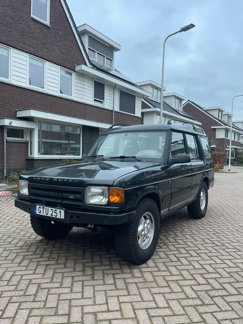 Land Rover Discovery V8i - 1