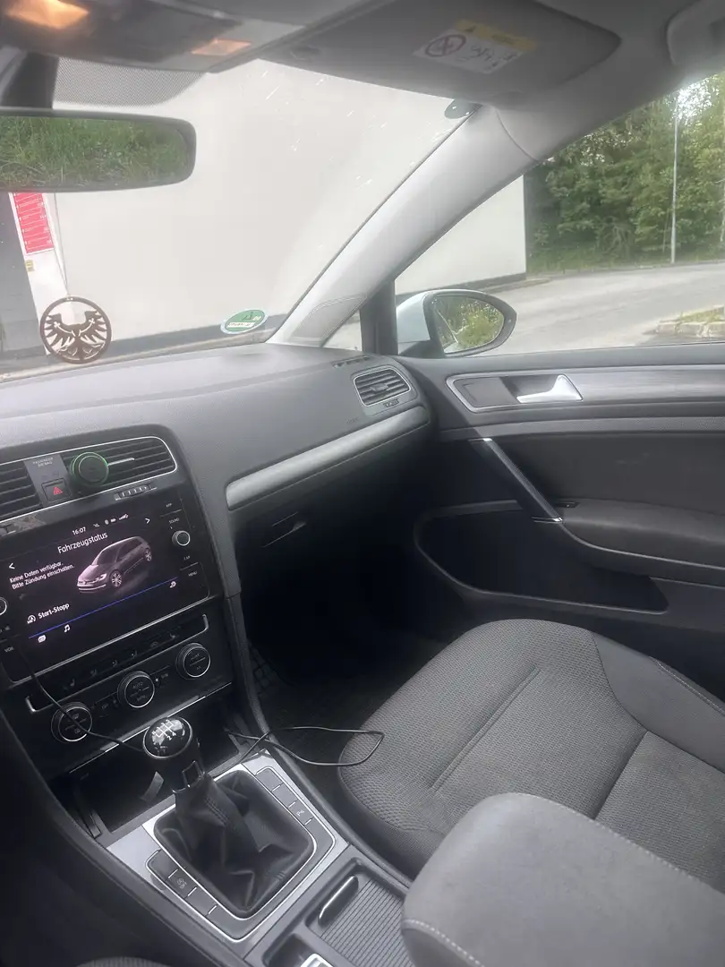 Volkswagen Golf Golf 1,6 TDI Weiß - 1