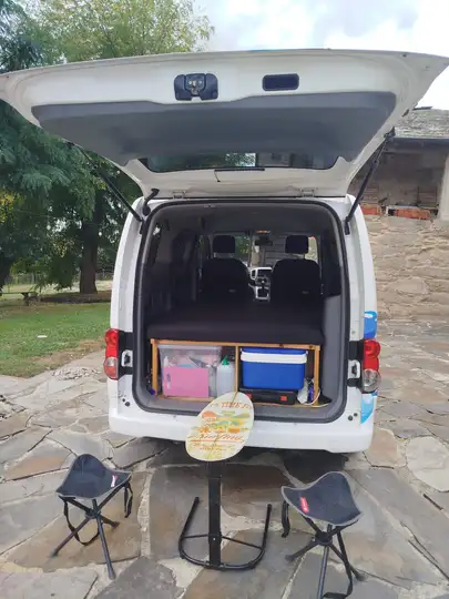 Nissan Evalia 2017, foto 2