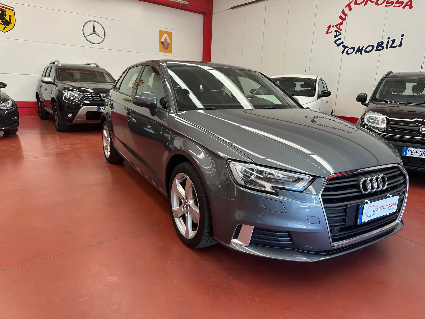 Audi A3 Sportback 30 1.6 tdi Admired 116cv s-tronic Grau - 1