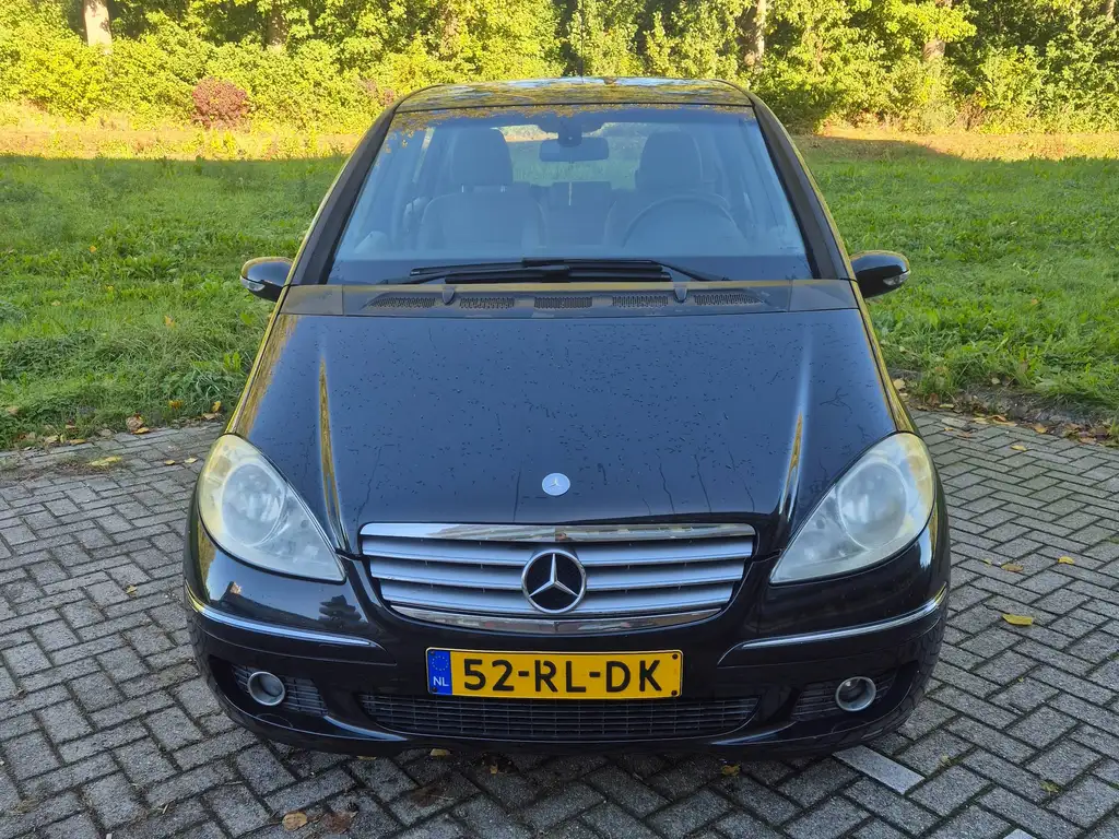 Mercedes-Benz A 150 2005 из Европы — купить под ключ