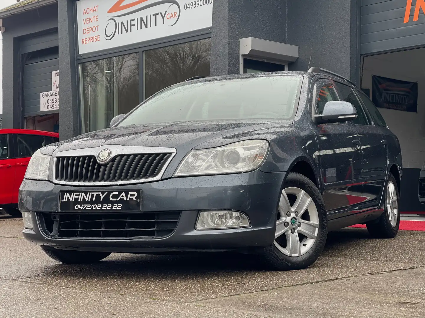 Skoda Octavia SW 1.6 CR TDi GreenLine Gri - 2