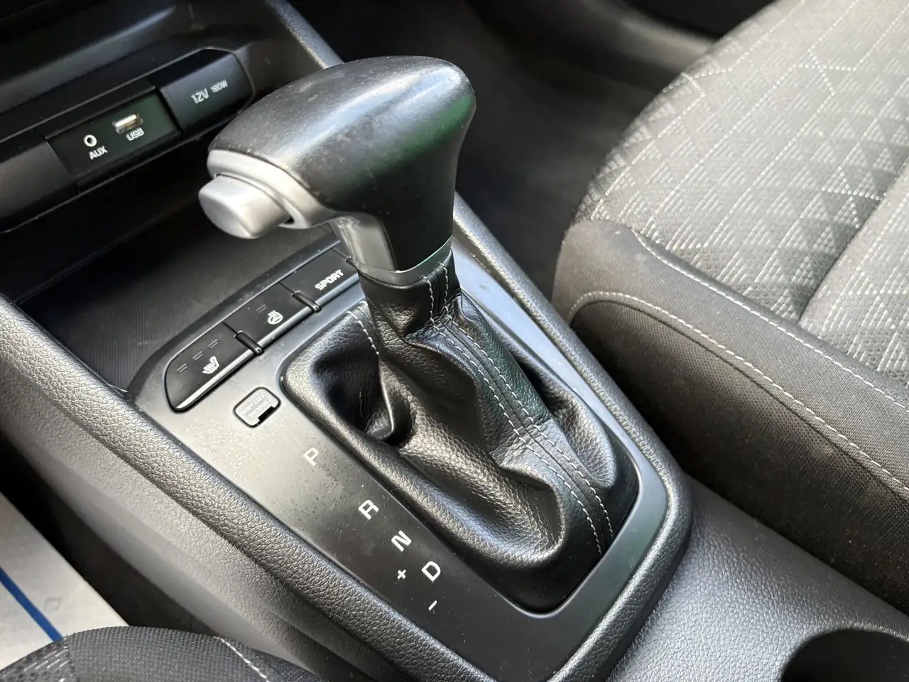 Kia Rio снимка Kia Rio