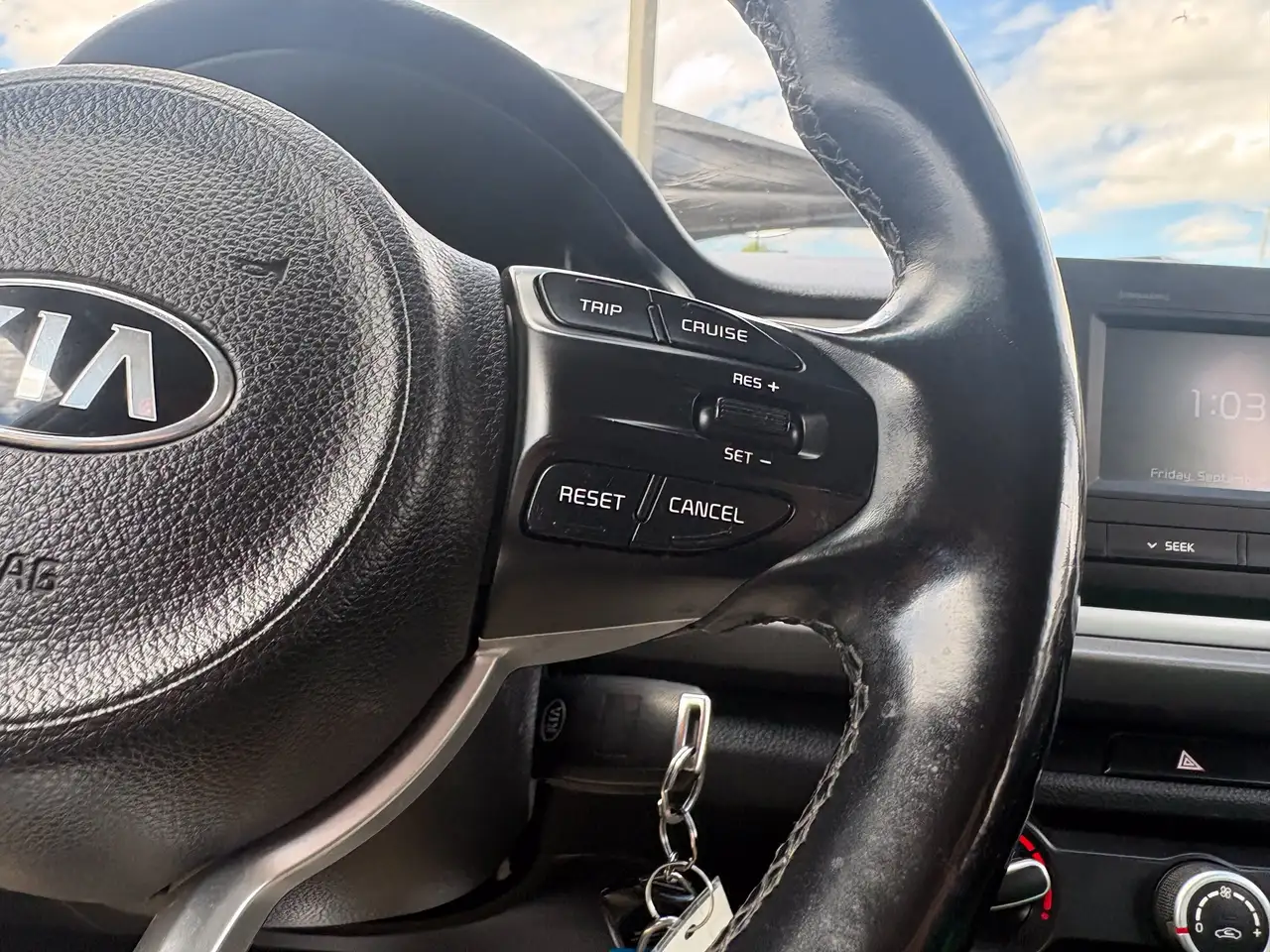 Kia Rio снимка Kia Rio