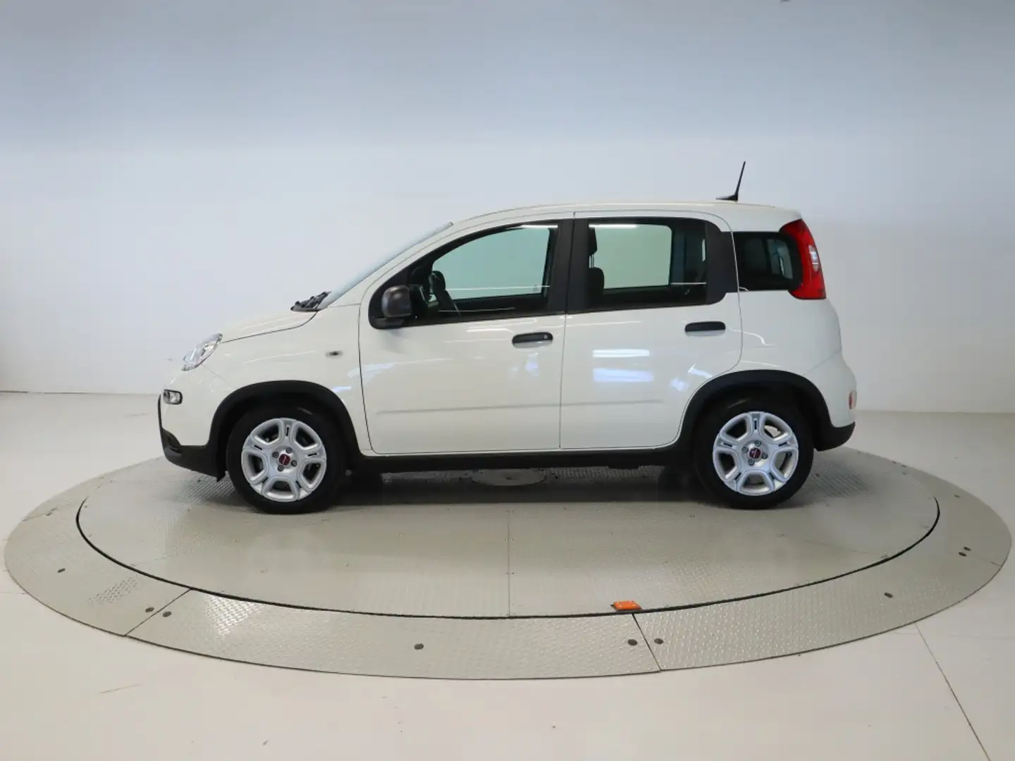Fiat Panda 1.0 MHEV 70 5P Weiß - 2