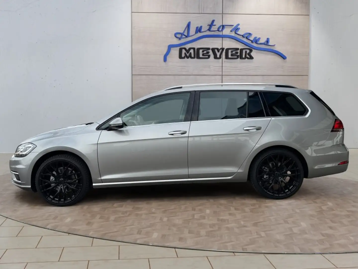 Volkswagen Golf 1,4TSI DSG aAHK/LED/Pano/Navi/Winterp. Zilver - 2